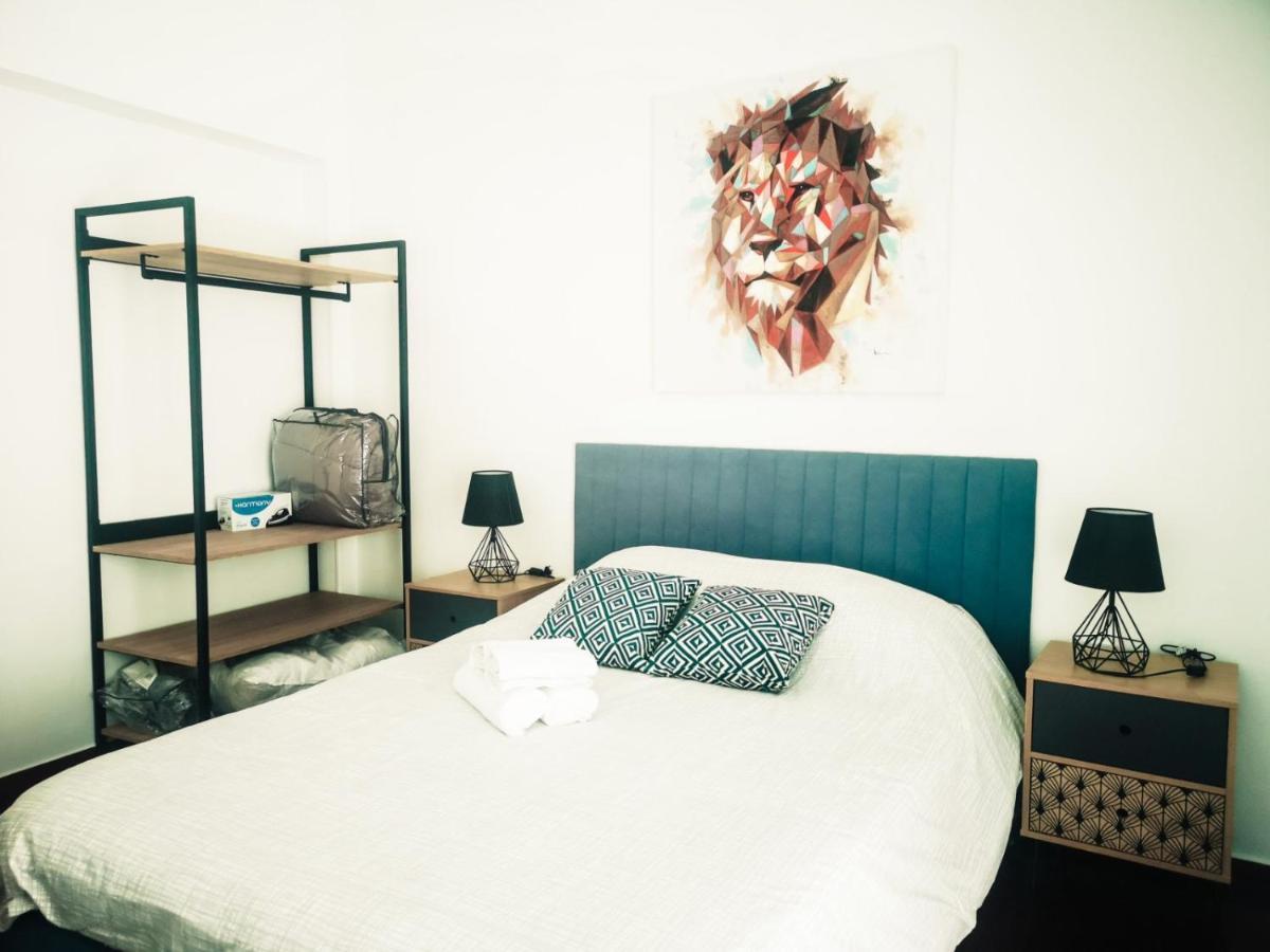 Explore Greece From Colorful City Centre Apartment Chalkís Zewnętrze zdjęcie